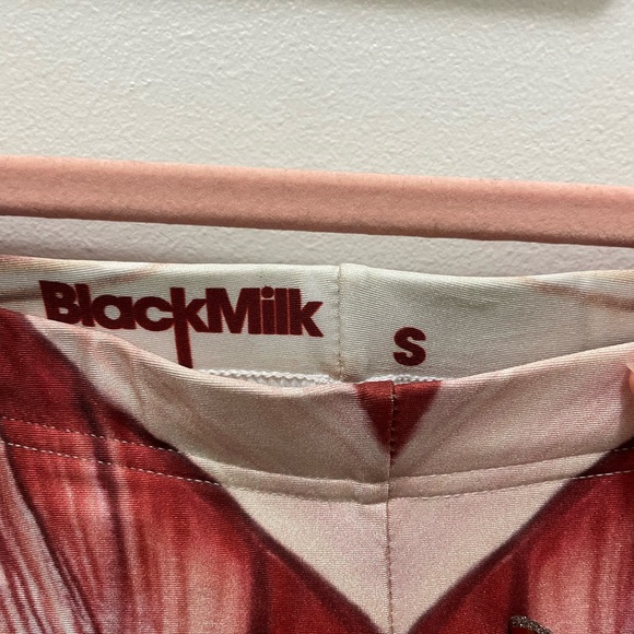 Blackmilk muscle leggings - Picture 2 of 3